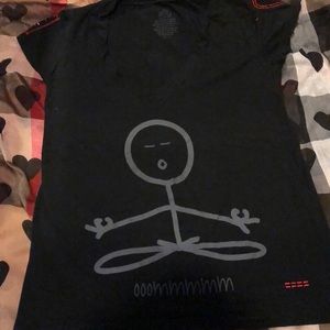 Pristine like new peace love world t-shirt